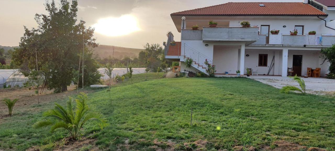Casa Vacanze Cerreto 3 Miglianico Eksteriør billede